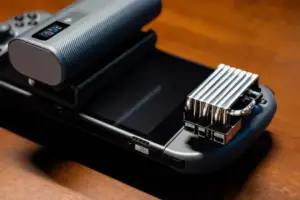 Valve's Next-Gen Steam Controller Looks Like a Game-Changer - Professional coverage